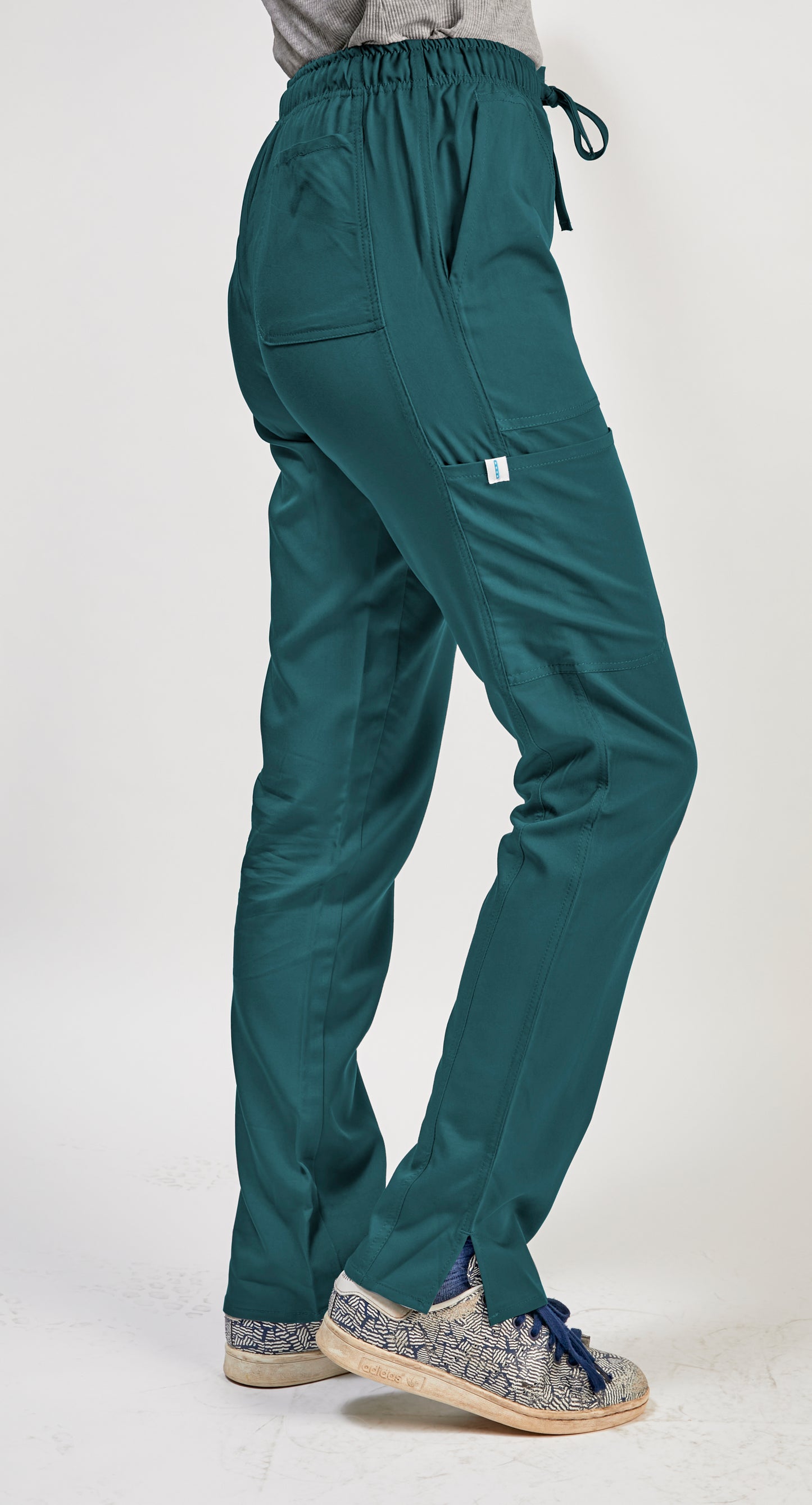 Pantalon clinico mujer one azul petroleo